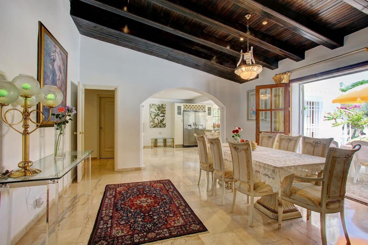 Exclusive villa Las Palmeras Puerto Banus, Marbella, Spain Exterior foto